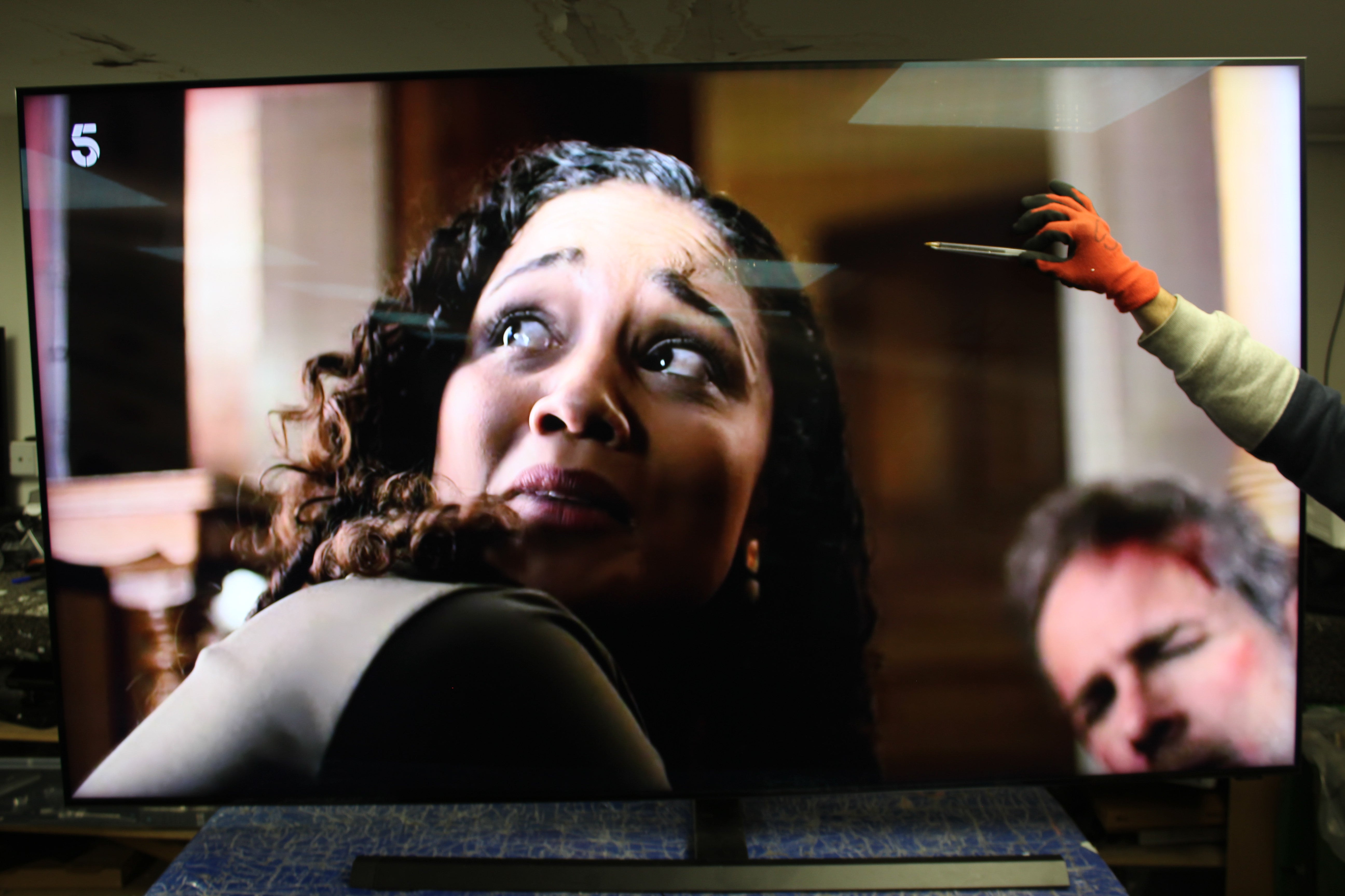 75" Samsung QE75Q800TATXXU Premium 8K HDR QLED TV - Electronic World TV